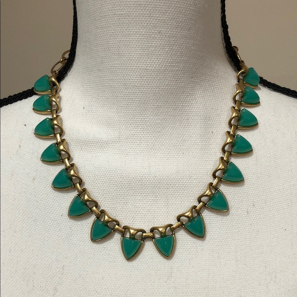 Stella & Dot Stone Sutton Green Gold Tone Statement Necklace